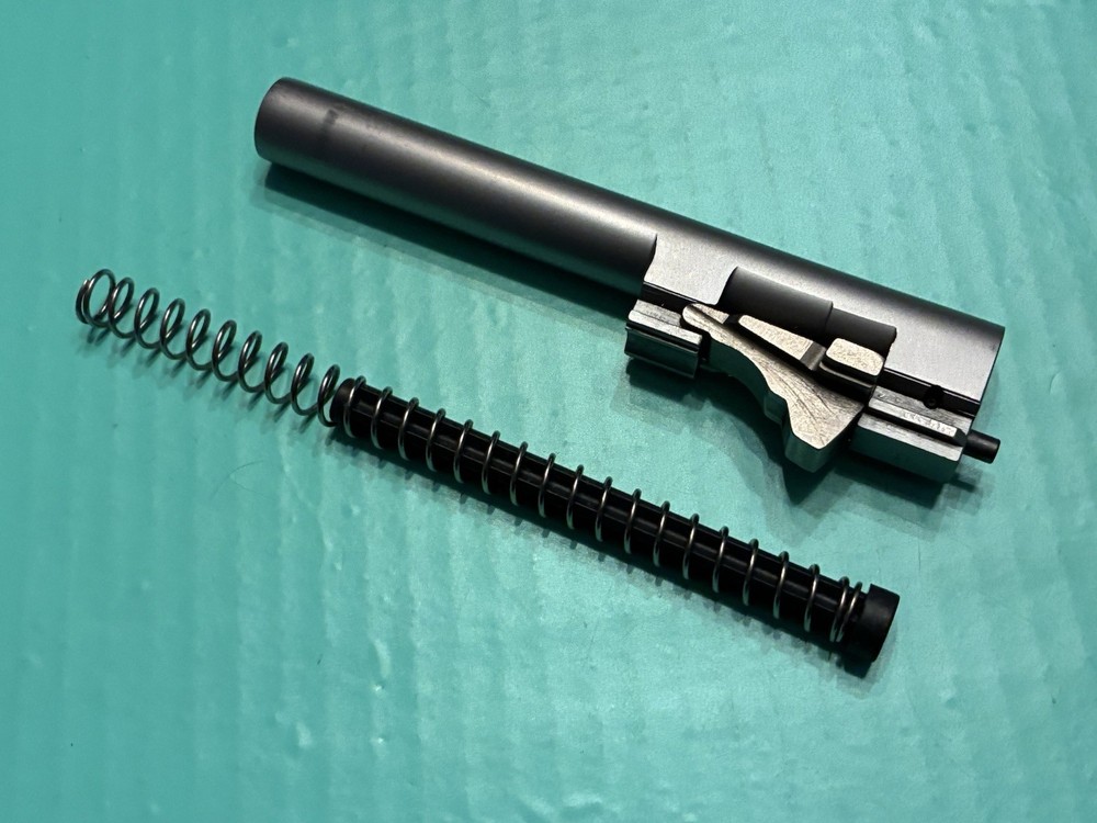 USED FACTORY BERETTA 92FS STAINLESS STEEL BARREL LUG PLASTIC GUIDE ROD INOX