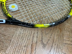 HEAD Extreme MP 100, Grip 4 1/2, 16 X 19 String Pattern, 300 G / 10.6 OZ.