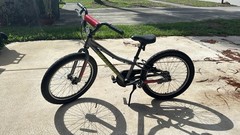 Specialized Hotrock 20 Kids Bike 20 in Black/Red/Yellow BMX Bar Rim Brake