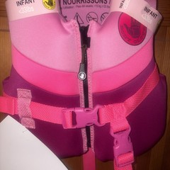 Body Glove Life Vest PFD Infant Girl Under 33 Pounds Coast Guard Approved NWT