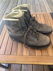 Lowa Banff Men’s Hiker Size 13 US Made In Germany