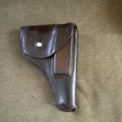 Unknown Holster too small for Mauser HSC. Possibly Mauser 1917-34.