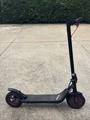 iScooter I9M Electric Scooter 22MPH, Foldable Almost Brand New With Charger 🔥🔥
