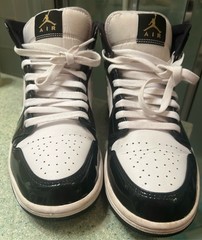 Nike Air Jordan 1 9 1/2 Mid SE Patent Black White Gold Men&rsquo;s Shoes 852-542-007