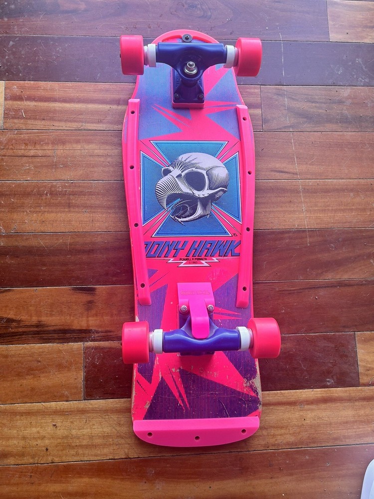 Tony Hawk Chicken skull Skateboard