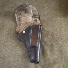 Unknown Holster too small for Mauser HSC. Possibly Mauser 1917-34.