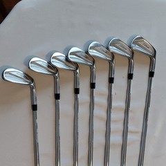 Titleist 620 Forged Iron Set 4-PW RH Steel Stiff Tour120 Shafts 7 Clubs