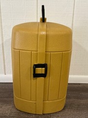 Vintage Red Coleman Lantern 200A Single Mantle & Yellow Clamshell Carrying Case