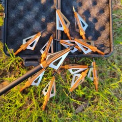 20 inch Crossbow Bolts Carbon Crossbow Arrows +/OR 100 Grain Hunting Broadheads