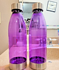 22oz Blue Plastic Water Bottle w/ Stainless Steel Lid & Base Carry Strap BPA-Fre