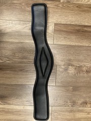 24” Ergonomic Dressage Girth, Elbow Relief