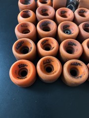 Lot of 20 Vanguard Zinger Orange Roller Skate Wheels (Condition& Size Varies)
