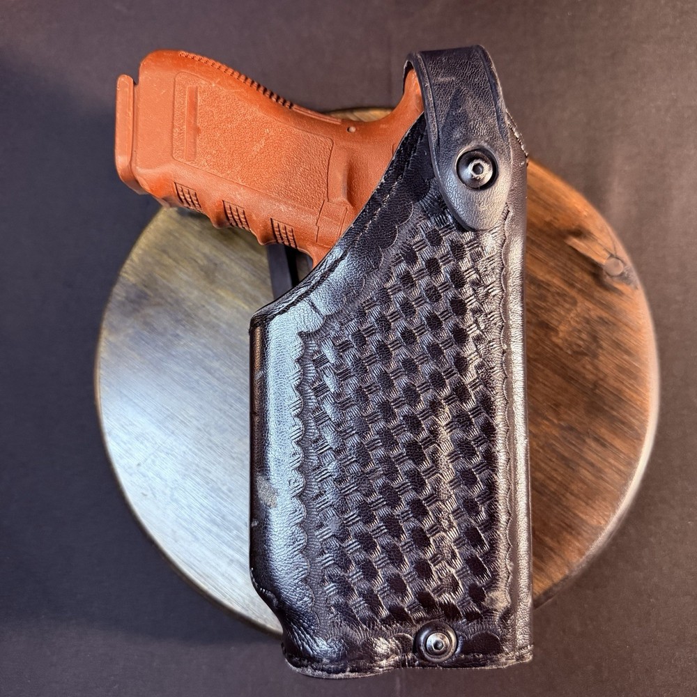 Safariland 6280 GLOCK Duty Holster Basketweave SLS Lvl 2 Glock 17/22 w/ Light RH