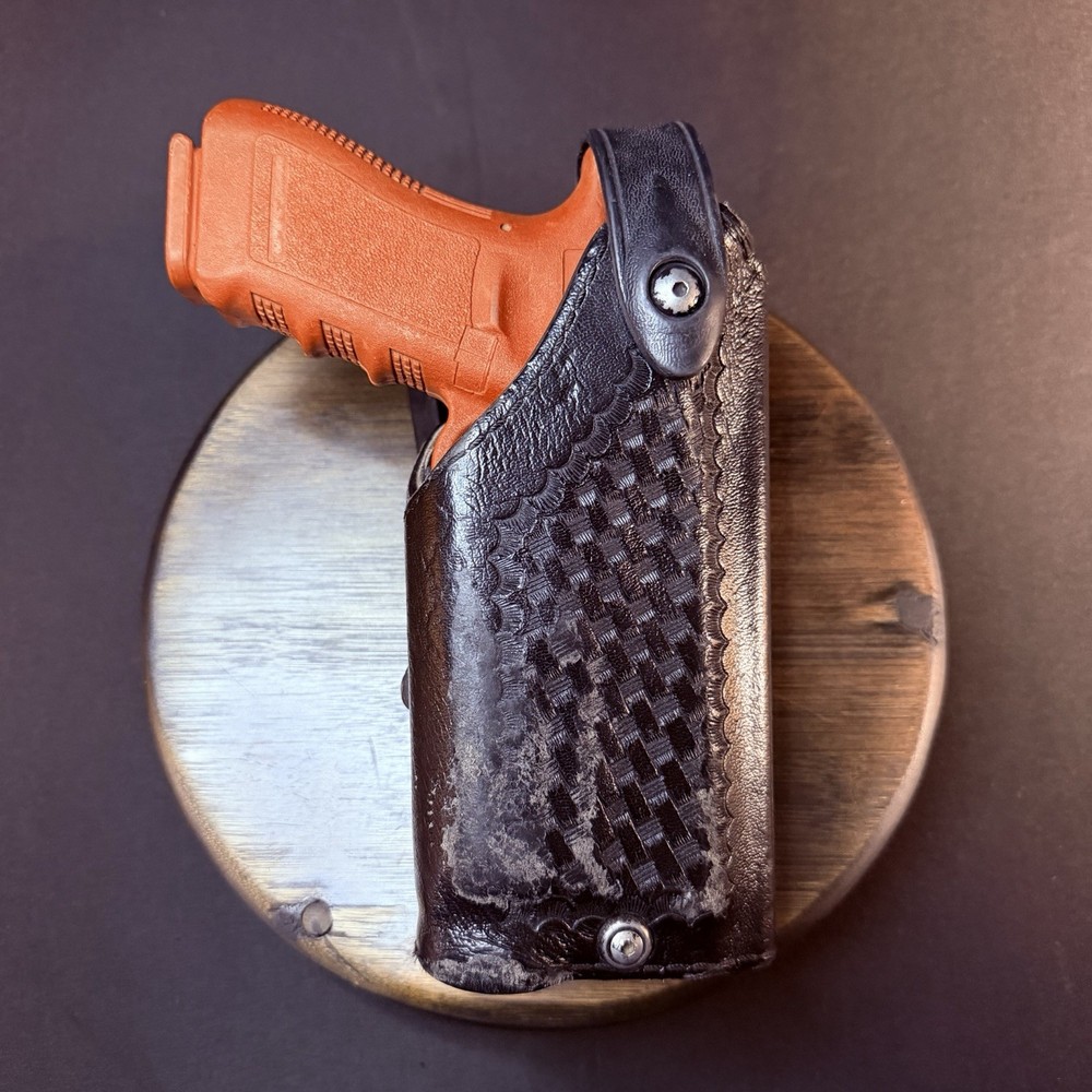 Safariland 6280 GLOCK Duty Holster Basketweave SLS Lvl 2 Glock 17/22 w/ Light RH