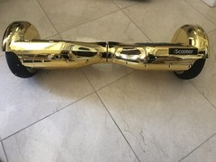 IScooter Electric Scooter. Weight 12kg; Voltage 36V; Max Speed 12km/h; Gold