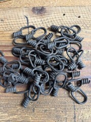 50 Stealth Black Bull Nose 9 Gauge Snare Swivels