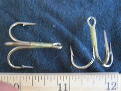 100 Eagle Claw 3934M TREBLE HOOKS 3X STRONG #1 STRAIGHT POINT BRONZE FREE SHIP