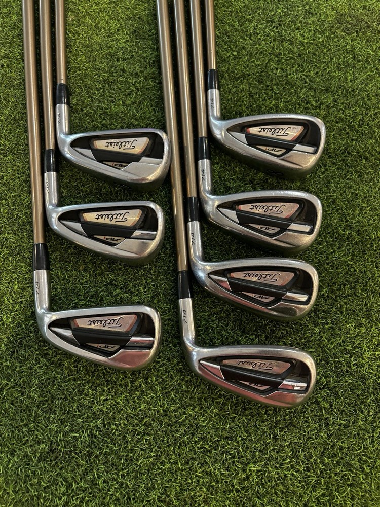Titleist Ap1 714 Iron set 5-9,PW,GW/Gat 115 Regular Flex Graphite/RH