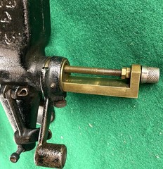 VINTAGE LYMAN No 5 POWDER MEASURE