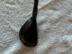 Titleist GT2 18 Degree Hybrid. Stiff Tensei Blue 65.