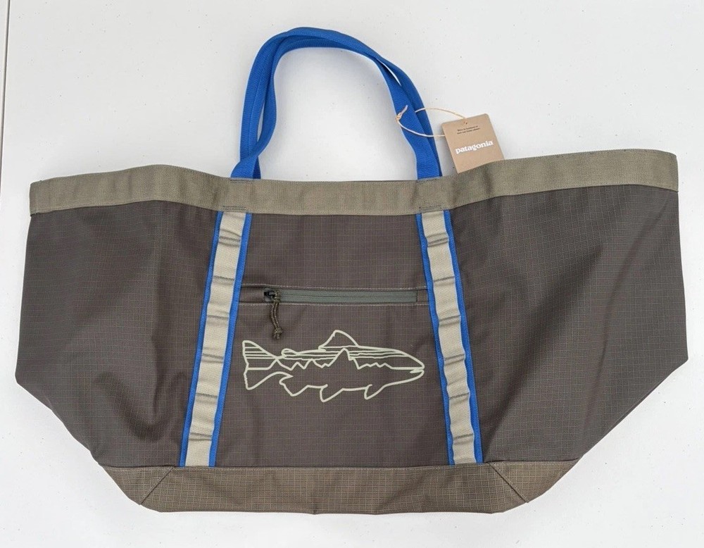 Patagonia Black Hole® Gear Tote 61L Basin Green w/ Fitz Trout NWT U. S. Seller