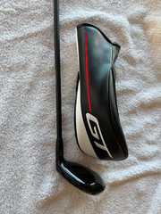 Titleist GT2 18 Degree Hybrid. Stiff Tensei Blue 65.