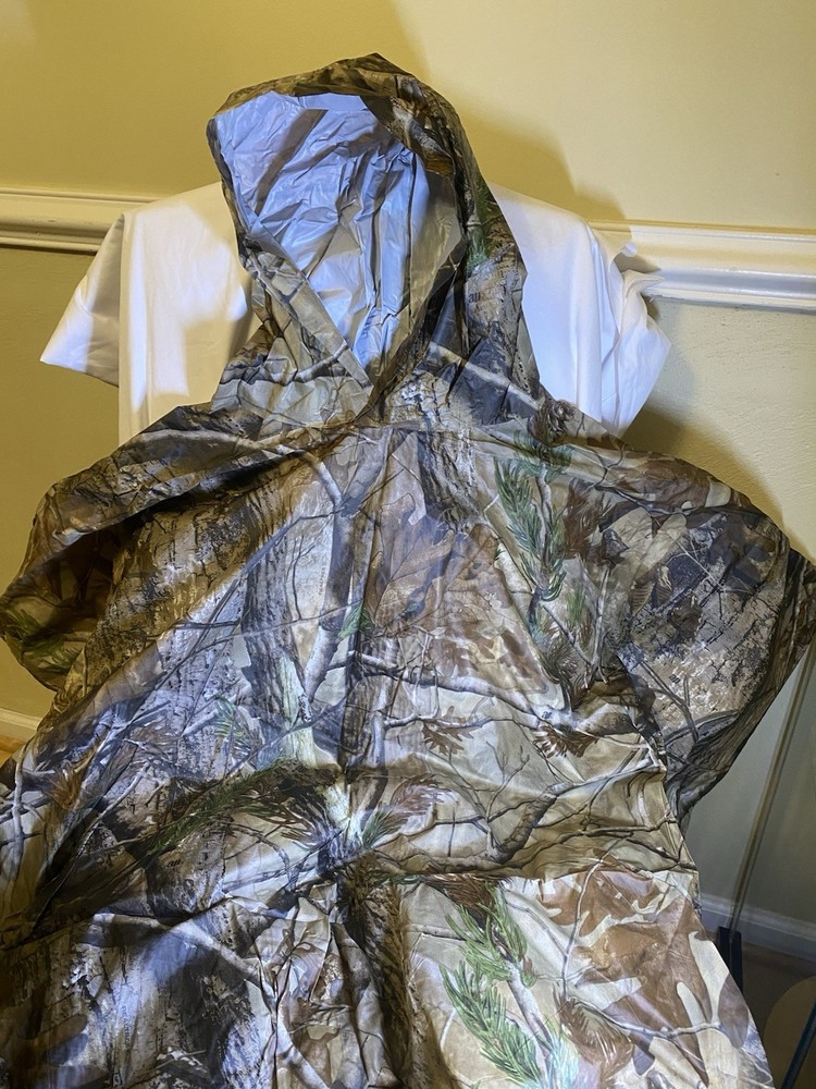 Realtree Camouflage Hooded Jacket Polyvinyl Chloride Brown Green Beige 48×80