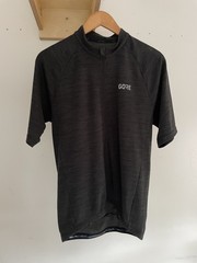 Gore C3 Short Sleeve Men&rsquo;s Jersey – Medium, Black, Modern, aero road cycling
