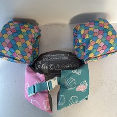 Swimways Ariel Disney Princess Swim Trainer Life Jacket – Child (33-55 Pounds)