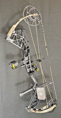 Bear Archery Whitetail INT RTH Right Hand 55 to 70 Pounds Black Whitetail New