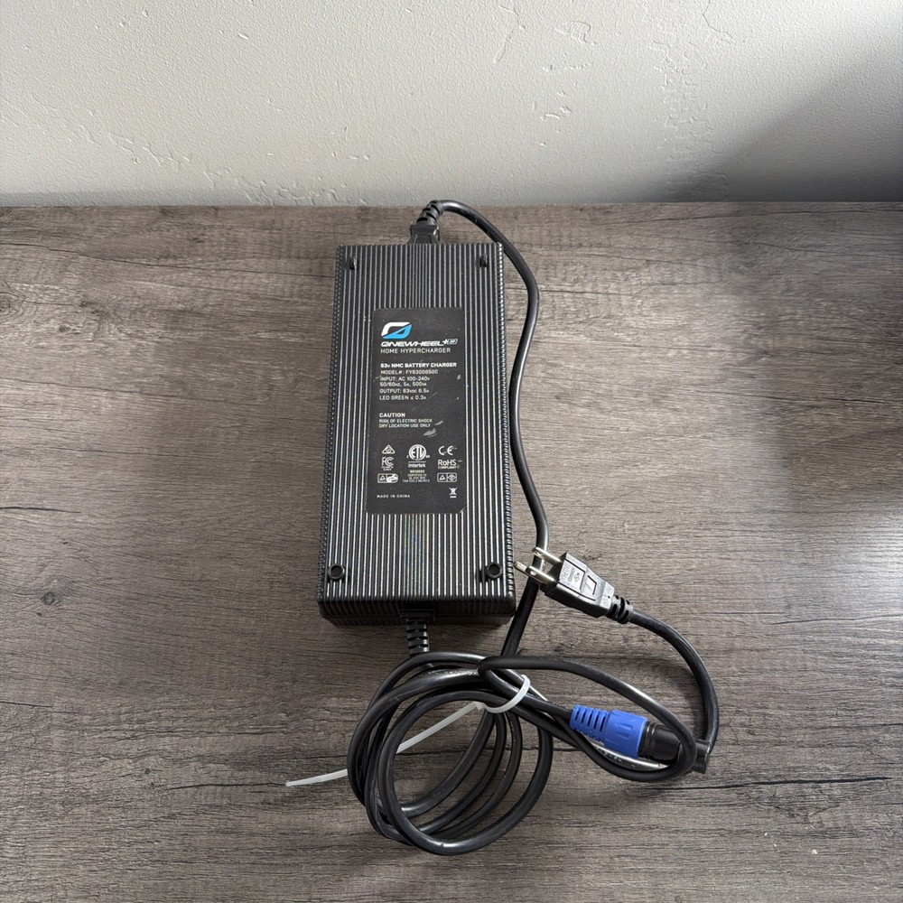 Onewheel +XR Home Hyper Charger 63V NMC FY63006500