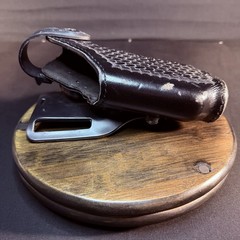 Safariland 6280 GLOCK Duty Holster Basketweave SLS Lvl 2 Glock 17/22 w/ Light RH
