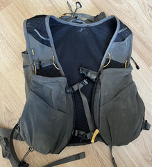 REI Co-op Flash 15 Running Vest Backpack Gray Charcoal Trail Hydration Daypack