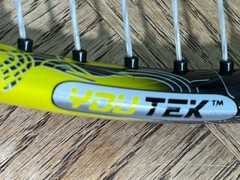 HEAD Extreme MP 100, Grip 4 1/2, 16 X 19 String Pattern, 300 G / 10.6 OZ.