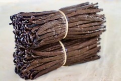 Fresh Madagascar Grade A ORGANIC Bourbon Vanilla Beans [Whole]