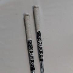 Titleist T100 3 & 4-Iron Set RH Dynamic Gold S400 Steel Shafts Used