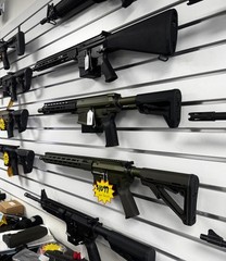 Slatwall Modern Sporting Rifle Holders For Wall Displays (556 Variant)
