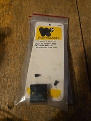 (1) weaver scope mount bases #12-46 (sold individually)
