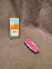 Gerber Clutch Mini Multi-Tool Red 22-01507 NIB Pliers Blade Keychain China