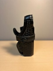 Firearm accessory – Holster – GLOCK – Safariland 070-83 -Duty Holster-Used: Good