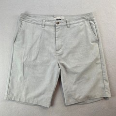 Travis Mathew Gray Heathered Herringbone Casual Shorts Size 38 Golf Walking