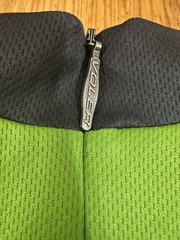 Voler Women Cycling Jersey size M Green Graphic Raglan USA Made Zip Neck