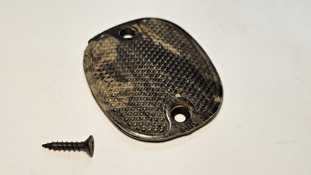 BPI/CVA Magbolt 150 Muzzleloader Rifle Pistol Grip Cap with Screw – Missing 1(E)