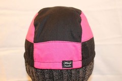 CYCLING CAP 7 PANELS BLACK&FUCHSIA 100% COTTON HANDMADE