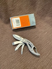 Gerber Curve Mini Multi-Tool 30-000207 NIB Engraveable Carabiner China Gray