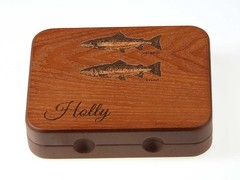 Personalised Wooden Fly Box 13×10×3 cm – Engraved Pocket Fly Fishing Angler Gift