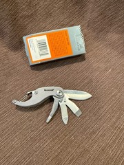 Gerber Curve Mini Multi-Tool 30-000207 NIB Engraveable Carabiner China Gray