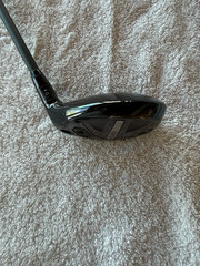 Titleist GT2 18 Degree Hybrid. Stiff Tensei Blue 65.