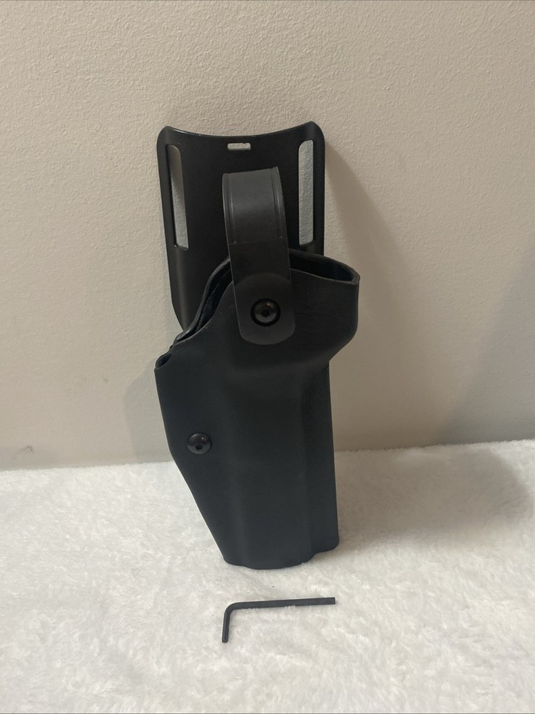 US Duty Gear The US-30 SRH is a Level 2 duty holster for optics-equipped pistols