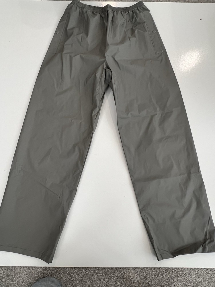 Columbia Mens Pants Polyvinyl Chloride Size Large Rain Vented Elastic Waist